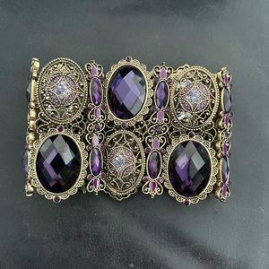 ❤️ Beautiful Stretch Amethyst Bracelet